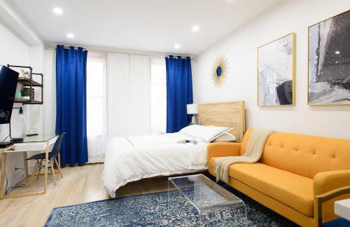 1597-12 NEW Studio Prime UES WD in unit - Photo 1
