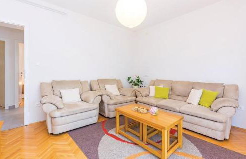 Big White apartment - Photo 10