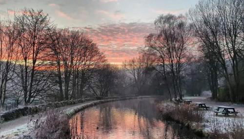 18th-Century three-bedroom Mill Worker's Cottage - Foto 2