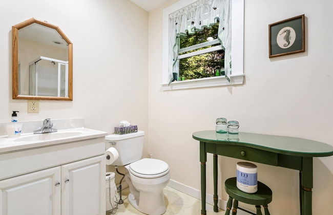 Nanas Hideaway 2 BDR Charmer! - Photo 21