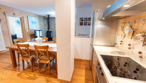 Appartamento sul lago di Molveno con ampio terrazzo - Foto 4