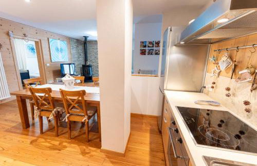 Appartamento sul lago di Molveno con ampio terrazzo - Foto 4