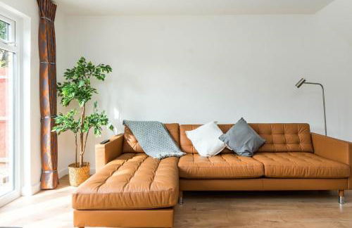 Sleek and Stylish 2BD Home With a Garden Anerley - Foto 1