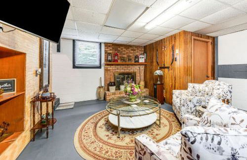 Game Nights, BBQs and Family Fun Union Grove Escape - Foto 25