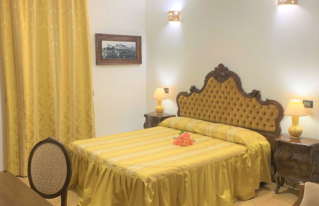 Villa on top of a Hill With an Enchanting View of Lake Bolsena - Photo 6