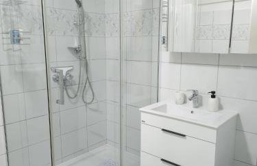Treno, Luxurious Apartment with Jacuzzi and Sea-View - Foto 23