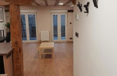 GUMERFLAT PATIO-Yaard, Parking &, WiFi Fibra Free, Downtown - Foto 8