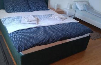 Apartman Petar Comfortable Apartment - Photo 12