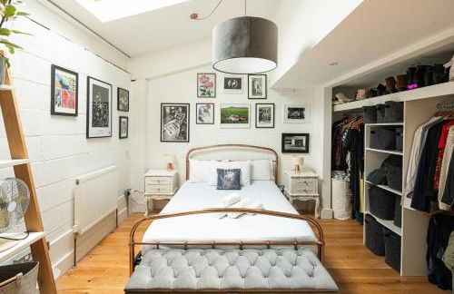 Stylish 3BD Home - Great Location - Foto 3