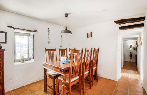 Villa in Montefrio near Iznajar Lake - Photo 3