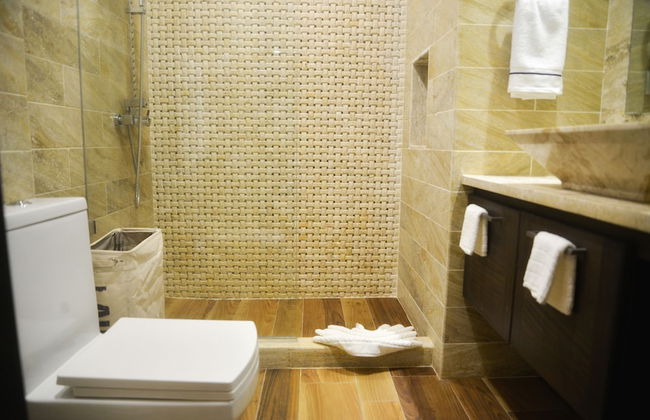 Blue JackTar Condos - Foto 24