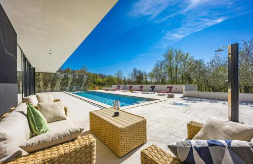 Luxury Villa She for 6 people with 61 m2 private pool, playground & activities on-side for adults and kids - Foto 20