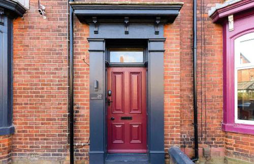 Convenient 2BR Stay on Gladstone Street Near Transport - Photo 47