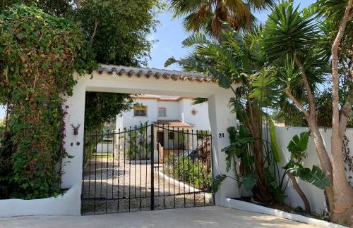 Javea Dream Luxury Villa with Pool, Lounge, BBQ, Airco, Wifi - Foto 11
