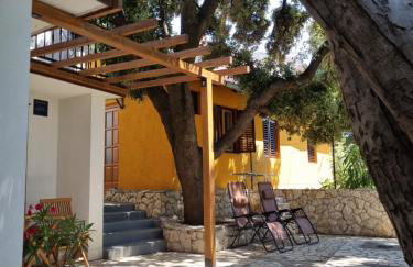 Apartments Jungic, Rab - Photo 4