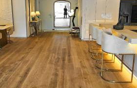 Luxurious large home with Pool, Garden, Koi Pond only 12 min to Octoberfest - Foto 9