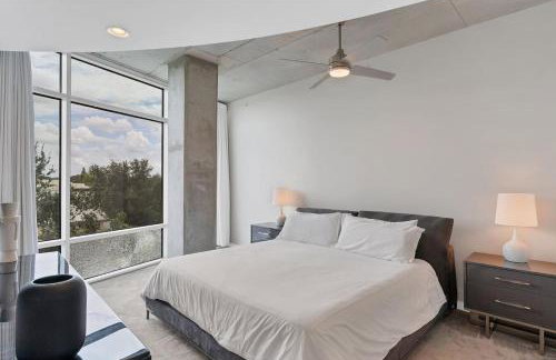 Modern 3 bedroom condo in downtown w free parking - Foto 17