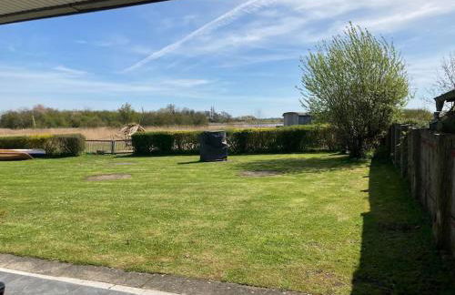 Ferienwohnung Nr. 1 Terrasse Bodden Kanu Bootssteg - Photo 11