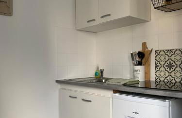 Studio vert idéalement situé gare cœur de ville et accès direct bus futuroscope - Foto 4