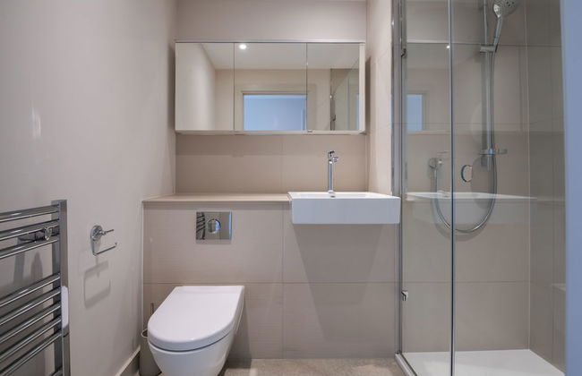 Modern Family Home close to Victoria Station - Foto 27