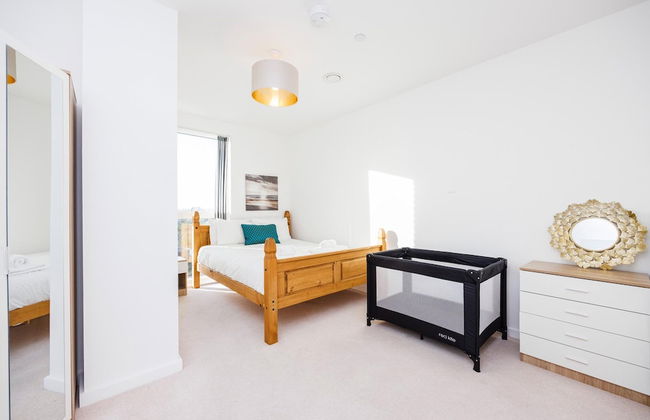 Newly Built 2 Bed Apartment By London City Airport - Foto 16