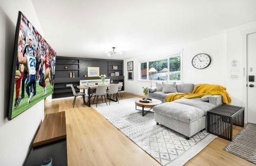 Newly Modern 4BR2BA Rambler by Super Market - Foto 1