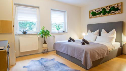 Ferienwohnung Zum Sperberring - Parkplatz - Wallbox - WLAN - Netflix&Disney - sehr ruhig - perfekt zum entspannen & erholen - Foto 2