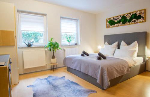 Ferienwohnung Zum Sperberring - Parkplatz - Wallbox - WLAN - Netflix&Disney - sehr ruhig - perfekt zum entspannen & erholen - Photo 2