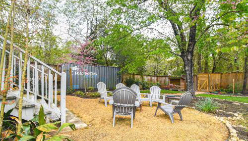 Renovated Carrboro House with Deck and Fire Pit! - Foto 2