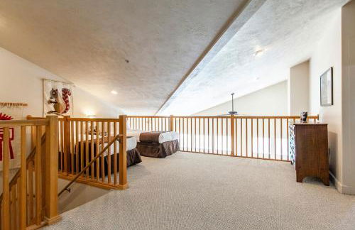 Crestview Condominiums by All Seasons Resort Lodging - Photo 114