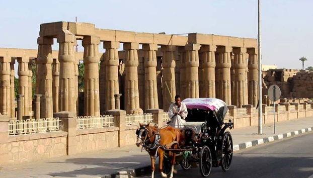 Uma forma diferente de conhecer Luxor