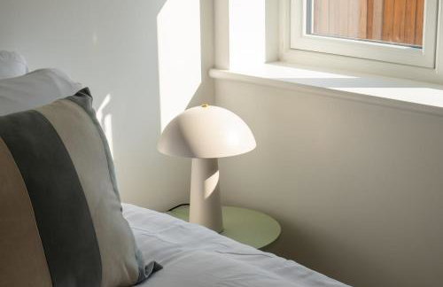 Stylish 2-Bedroom Stay with All Comforts of Home # 2 - Foto 16