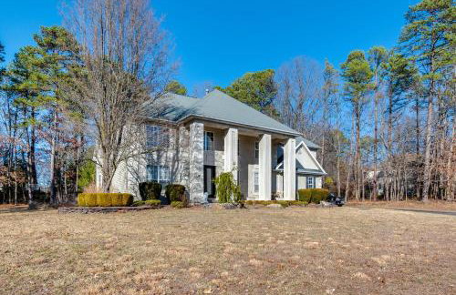 Theater and Game Room at Trenton Area Home - Foto 3