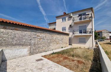 Apartment Sunrise, coastal Istra, Pula Duga Uvala Pavićini - Photo 61