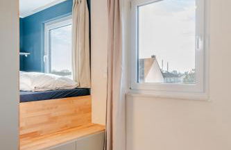 Charming top-floor apartment - Photo 6