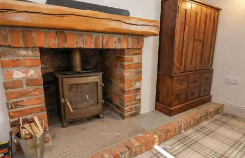 Beacon House - Photo 7