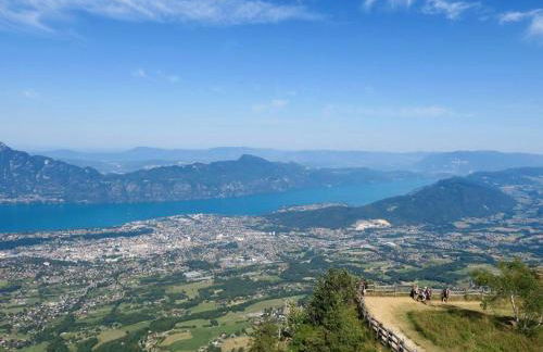 Appartement spacieux / T2 refais à neuf / proche centre - Foto 2