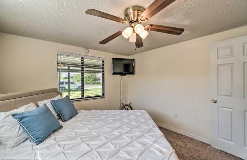 Bright Venice Home with Yard Less Than 4 Miles to Beach! - Photo 16