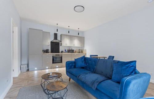 Modern Apartment Off-Road Parking King Bed Suite 1 - Foto 2