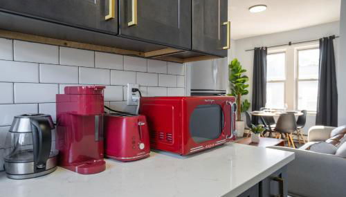 Three BR near MetLife - Pet Friendly with Parking - Foto 4