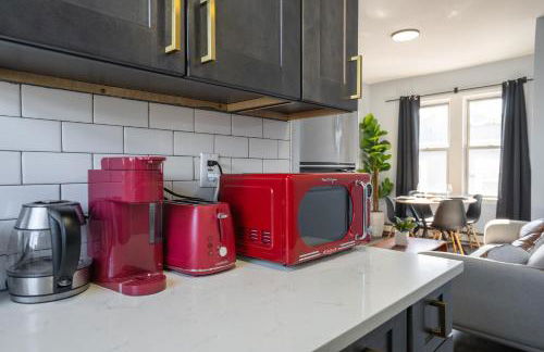 Three BR near MetLife - Pet Friendly with Parking - Foto 4