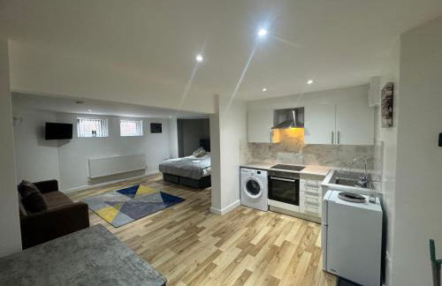 MK Apartments, Chorlton, Manchester Car Park - Foto 7