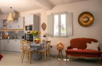 Superior Santorini Villa 2 Bedroom Villa Private Jetted Pool & Amazing Sea - Photo 4