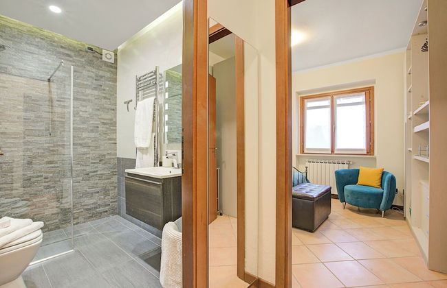 Amirovista-garden, Lake View, Shared Pool - Foto 14