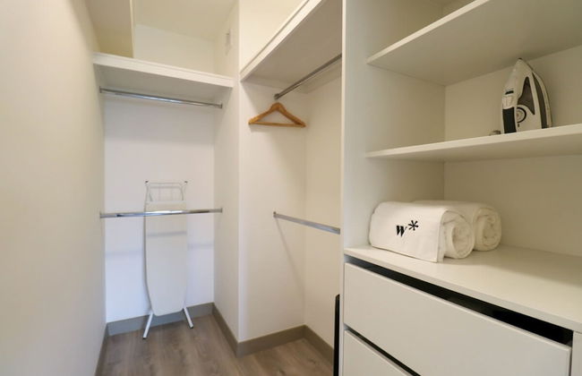 w Minimalist 2BR in Miraflores - Photo 29