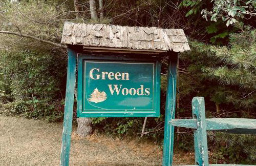 Lake-View Escape! Easy Access to Camden and Belfast - Foto 16