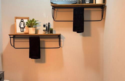 Exposed Elegance - Foto 39