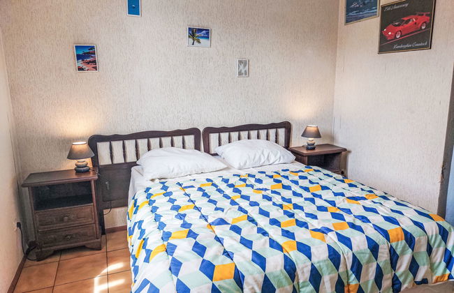 3 bedroom House in Solliès-Pont with private pool and garden - Photo 24