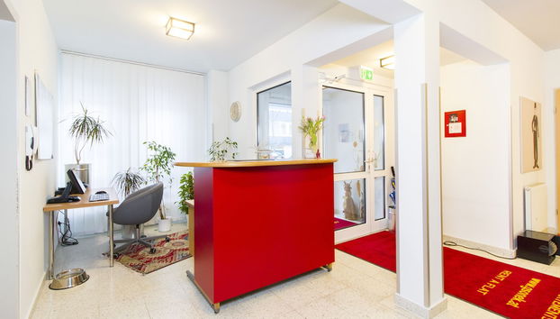 Check-in-/Check-out-Schalter