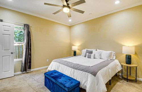 Pet-Friendly Home 2 Miles to Lake Conroe! - Photo 9